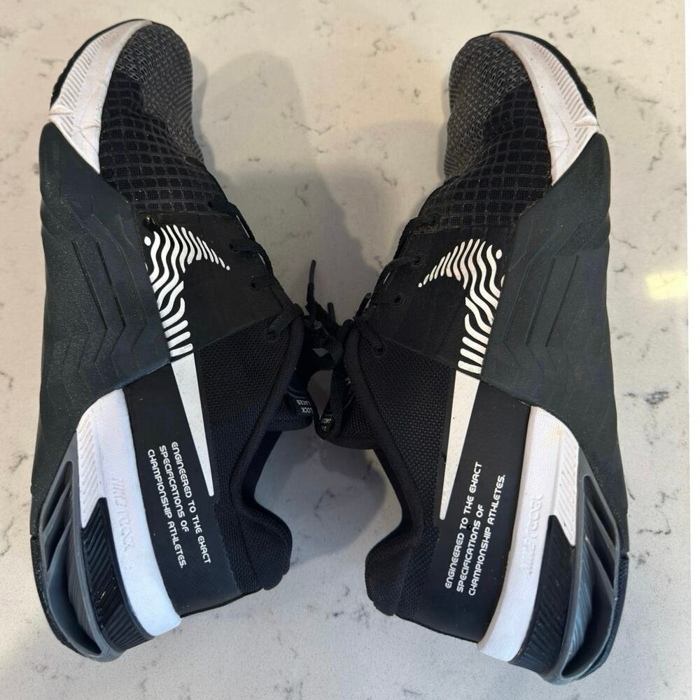 Nike Metcon 8 Men's Training Shoes Sneakers Black / White Size 11 (DO9328-001) - Picture 4 of 9